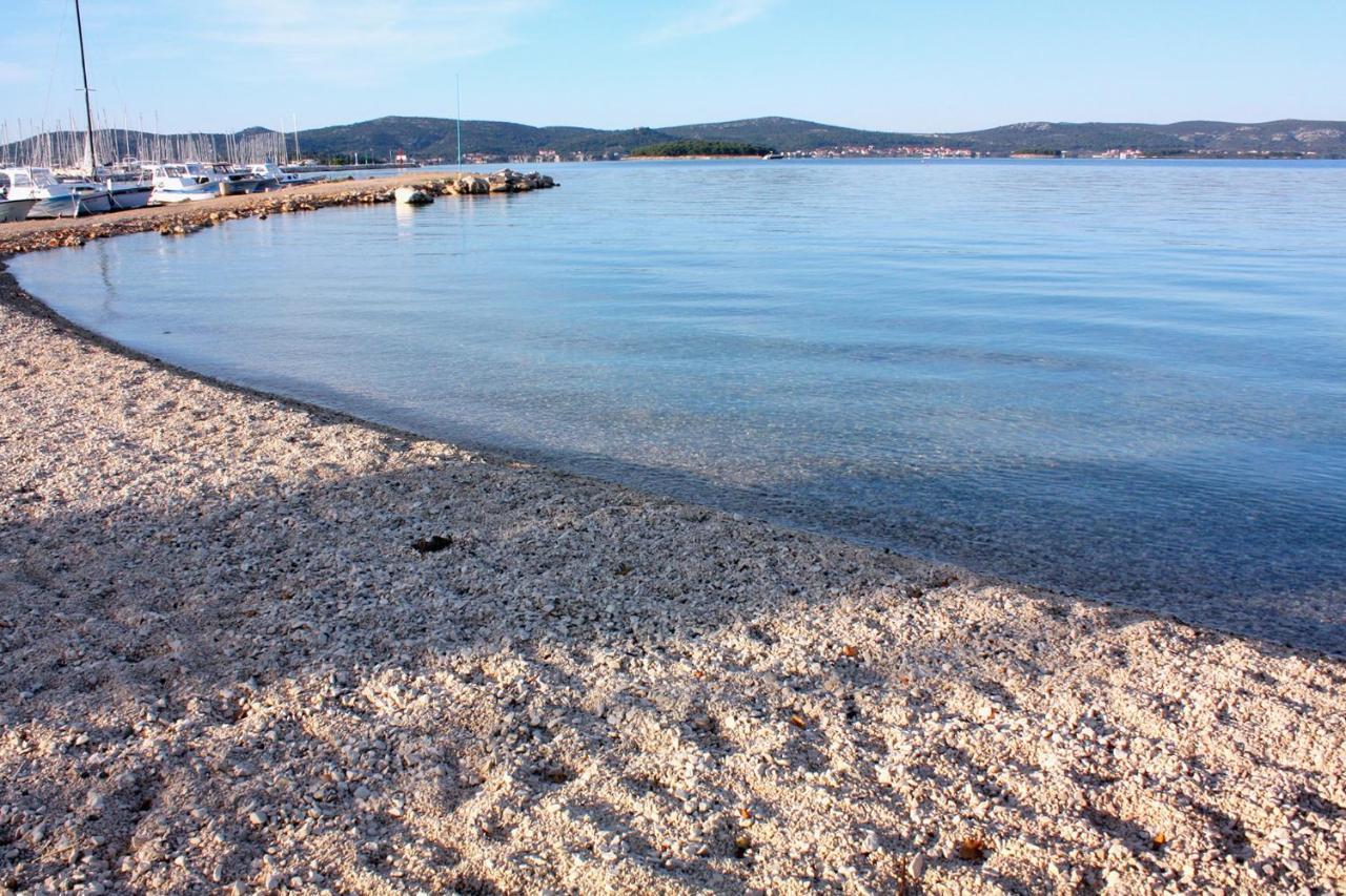 Apartments With A Parking Space Biograd Na Moru, Biograd - 5899 المظهر الخارجي الصورة